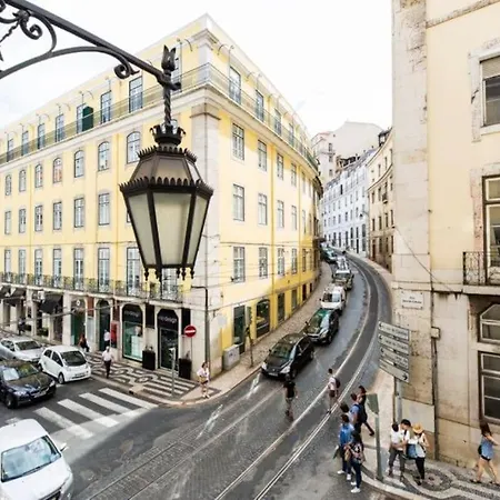 Ola Lisbon - Chiado 1-3